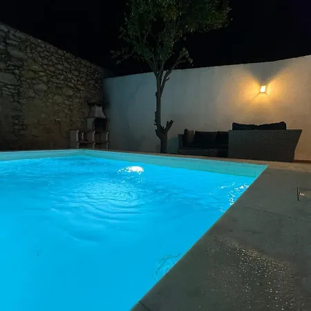 Casa Rosa بيت للعطل سيتوبال