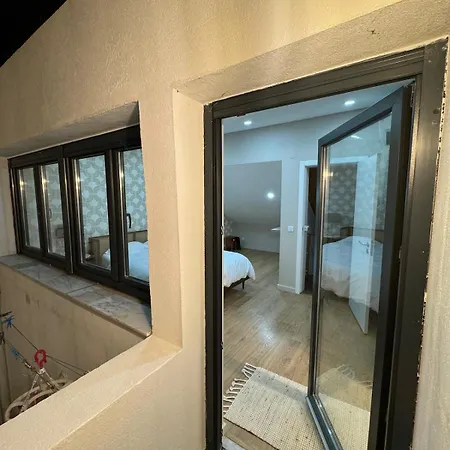 펜션 Casa Rosa 세투발